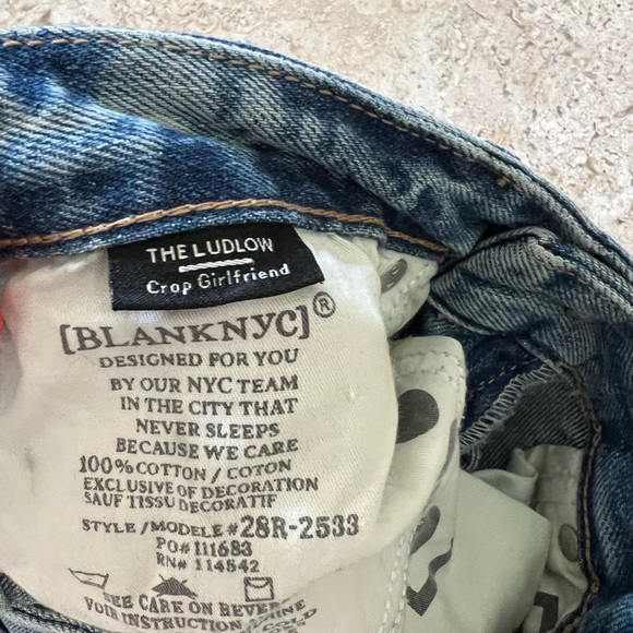 Blank NYC Ludlow Girlfriend Crop with Stars - Picture 2 of 6